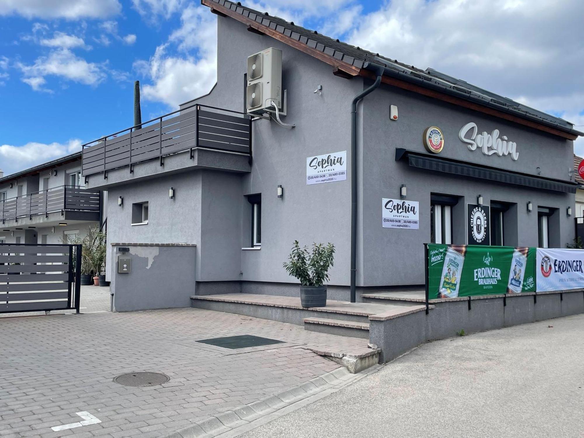 Sophia Apartman Goedoello Exteriér fotografie