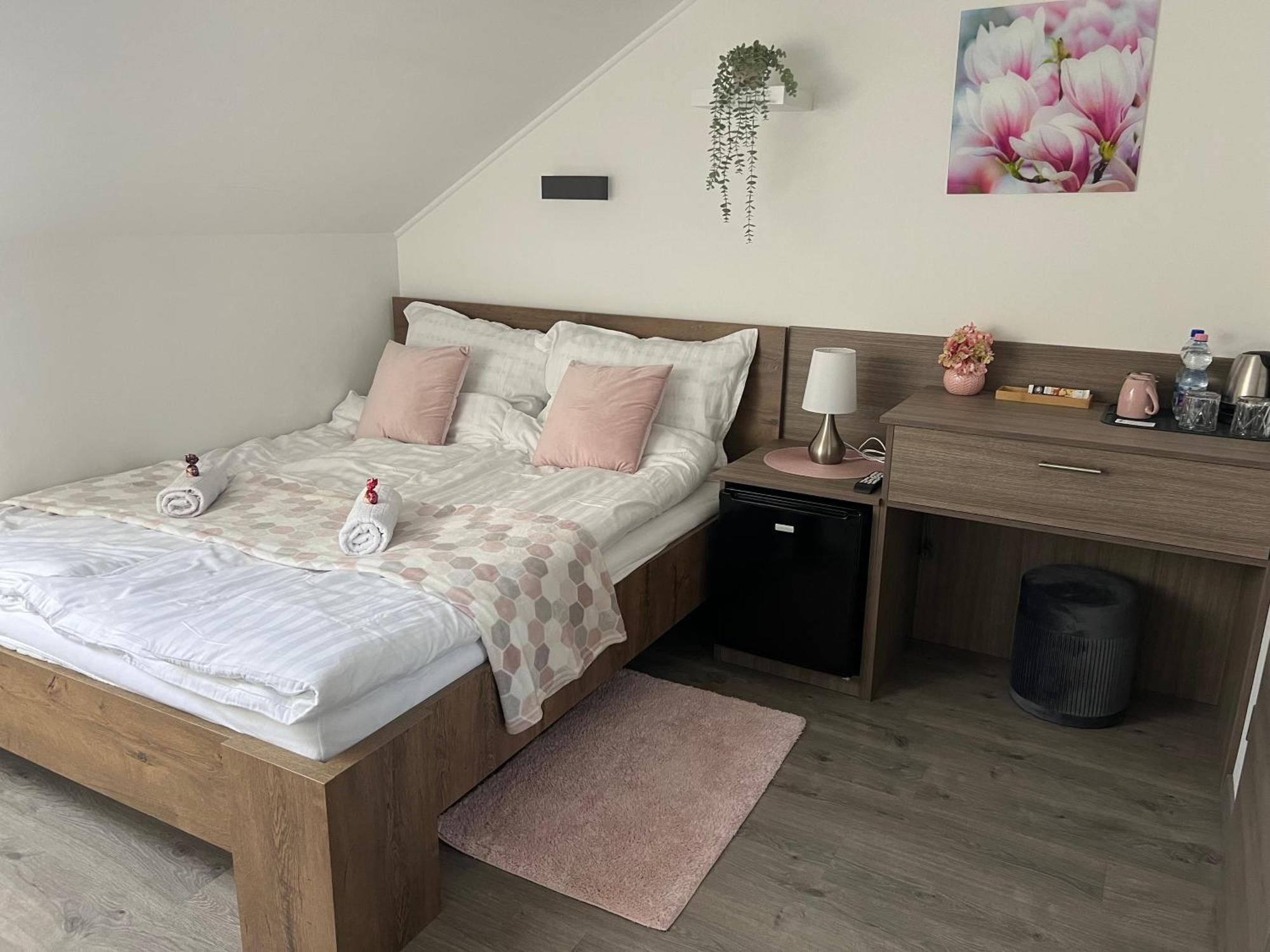 Sophia Apartman Goedoello Exteriér fotografie